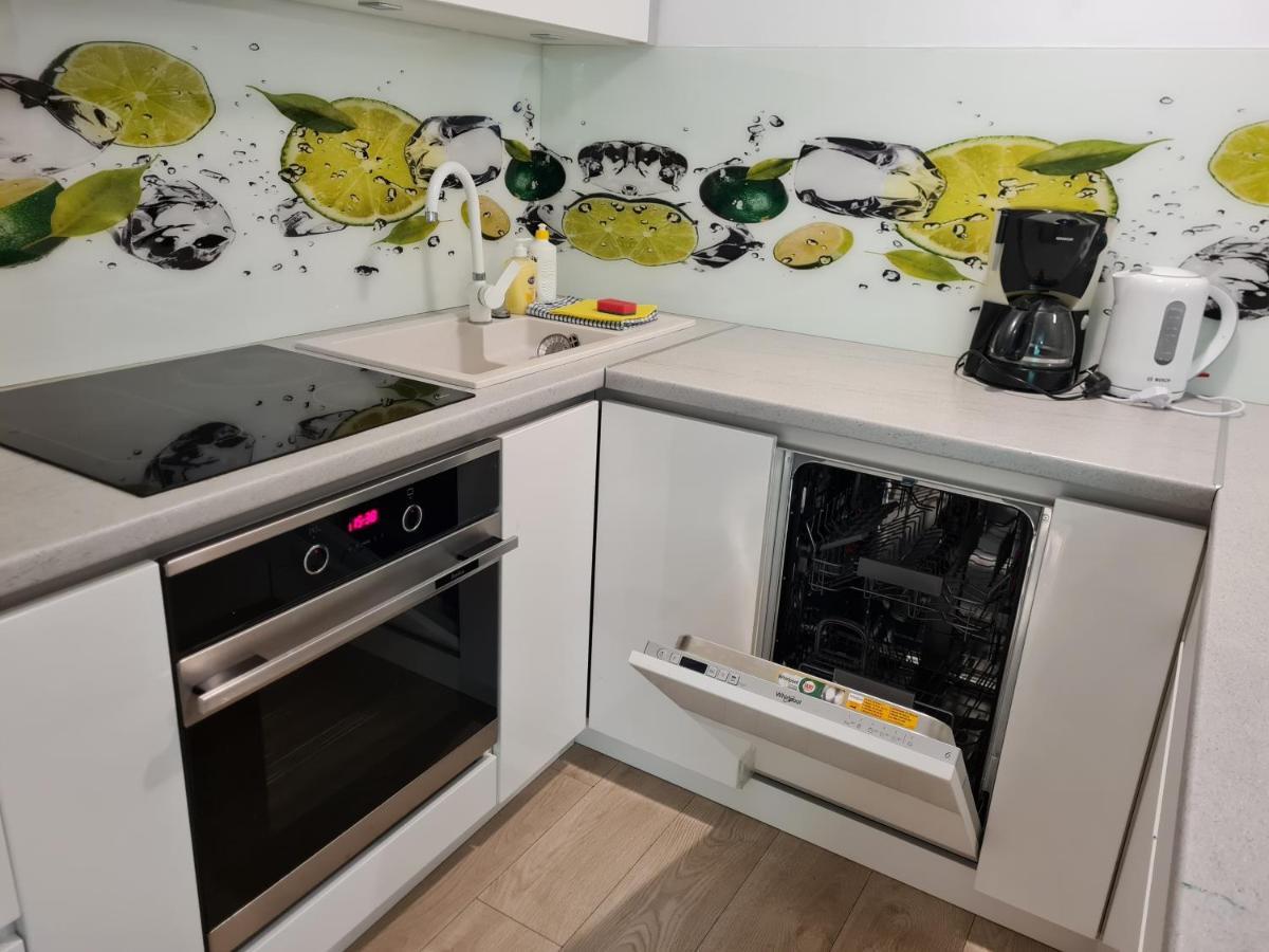Apartamentyprzymorzu Apartament Z Basenem I Bawialnia Kołobrzeg Extérieur photo
