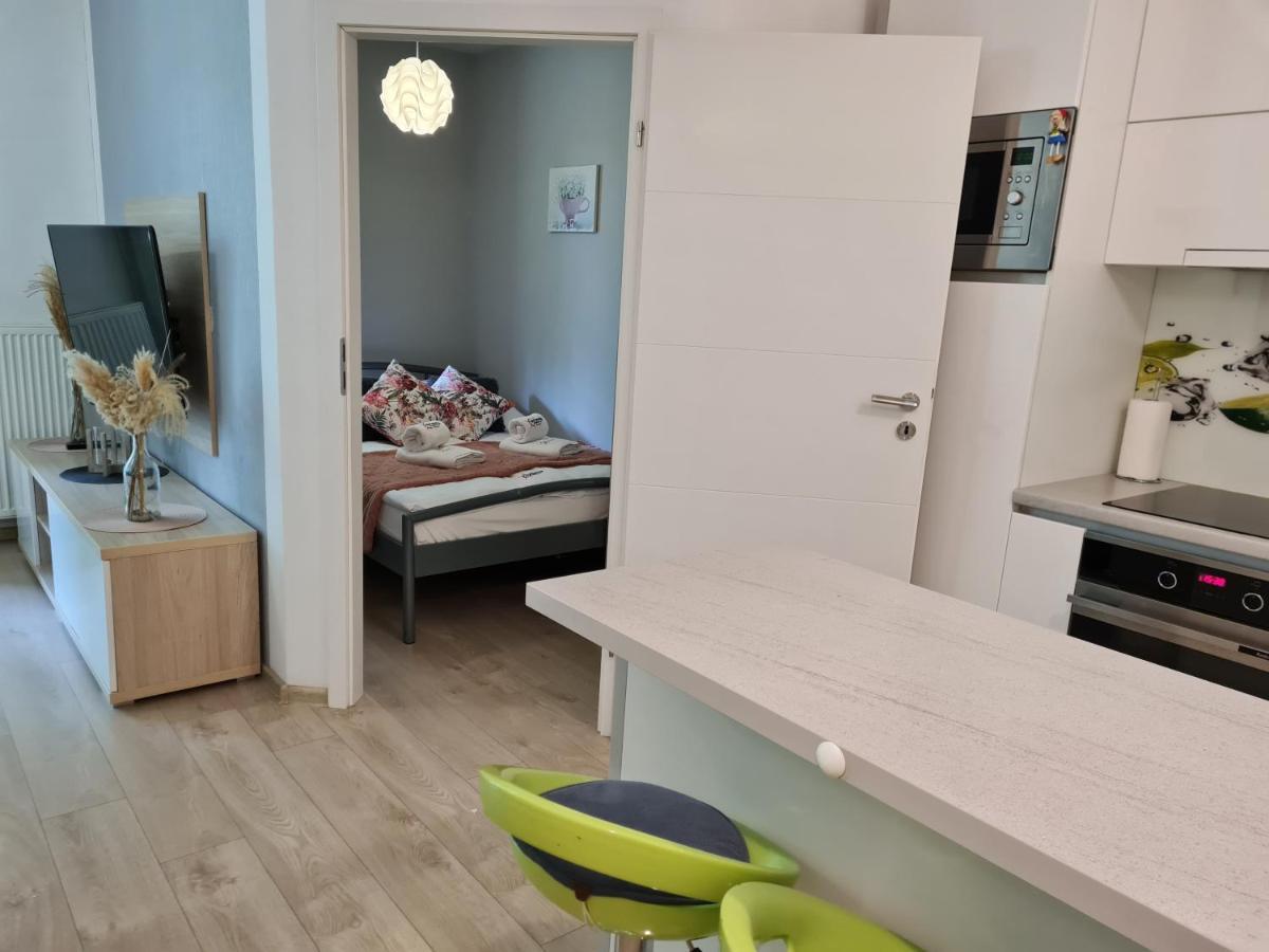 Apartamentyprzymorzu Apartament Z Basenem I Bawialnia Kołobrzeg Extérieur photo